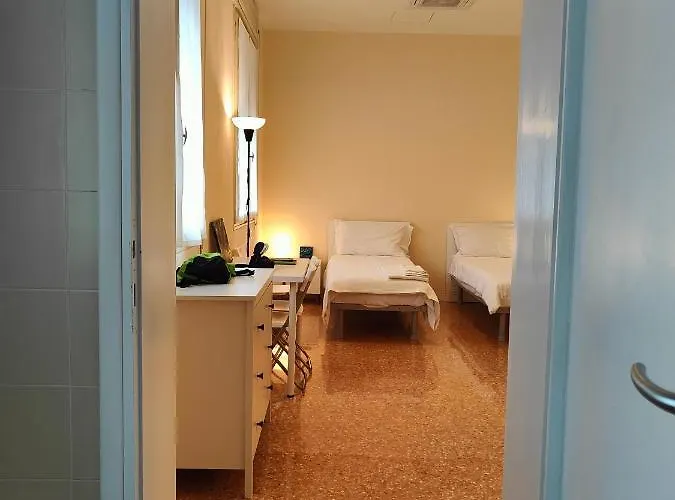 Ostello Casa Dello Studente *